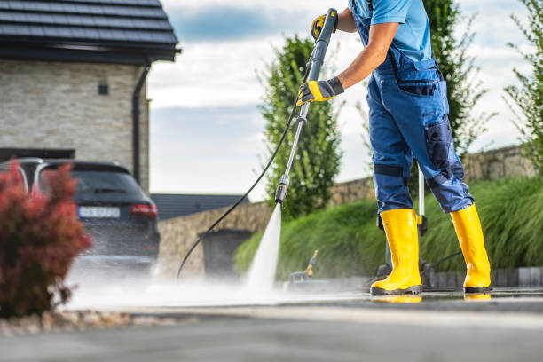 Best Gas Station Cleaning  in Southchase, FL